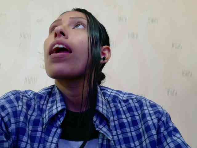 yourcuteneighbourr yourcuteneighbourr