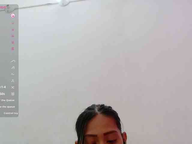 yourcuteneighbourr webcam