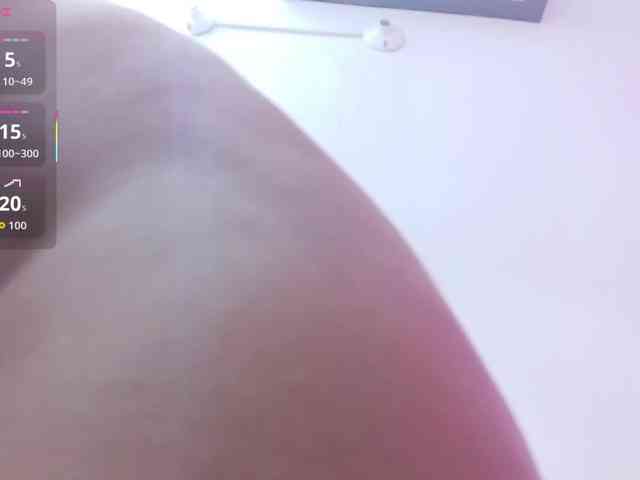 yourcuteneighbou... Live Webcam on BongaCams