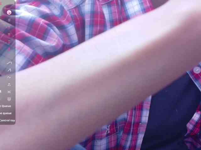 yourcuteneighbourr yourcuteneighbourr