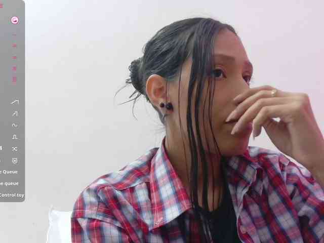 yourcuteneighbourr yourcuteneighbourr