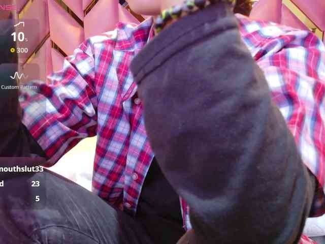 yourcuteneighbourr yourcuteneighbourr