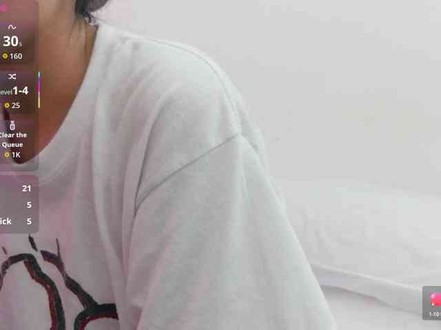 yourcuteneighbourr webcam