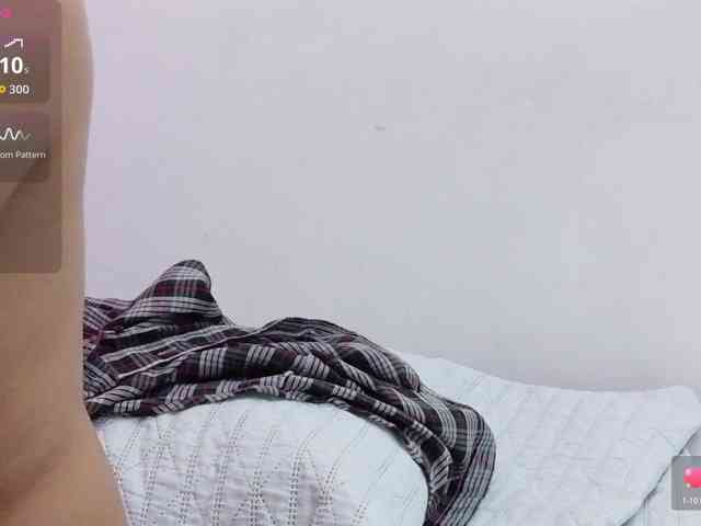 yourcuteneighbourr webcam