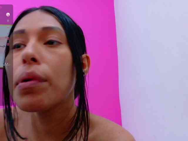 yourcuteneighbourr webcam