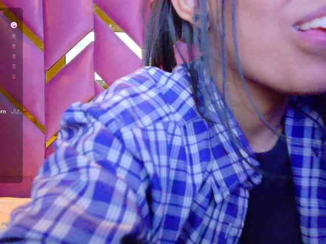 yourcuteneighbourr webcam