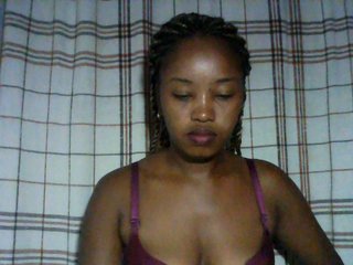 kylie11's Live Webcam