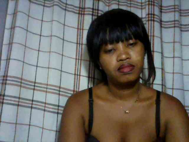 kylie11 bongacams