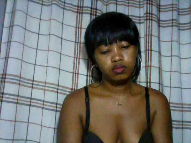 kylie11 bongacams