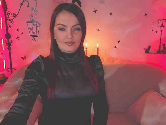 SelenaOlson SelenaOlson