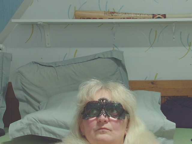 enchaleur76-1's BongaCams show and profile