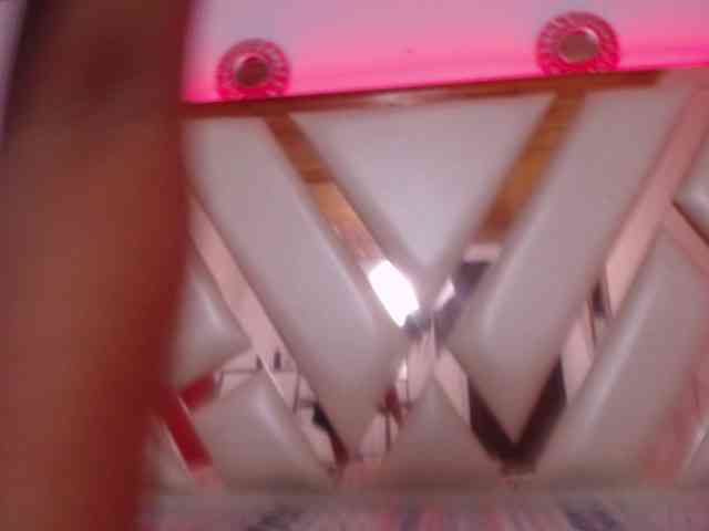 Kathemills235 webcam