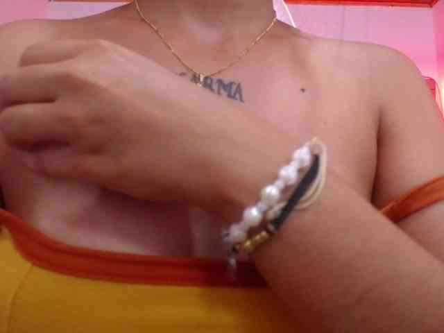 Kathemills235 webcam