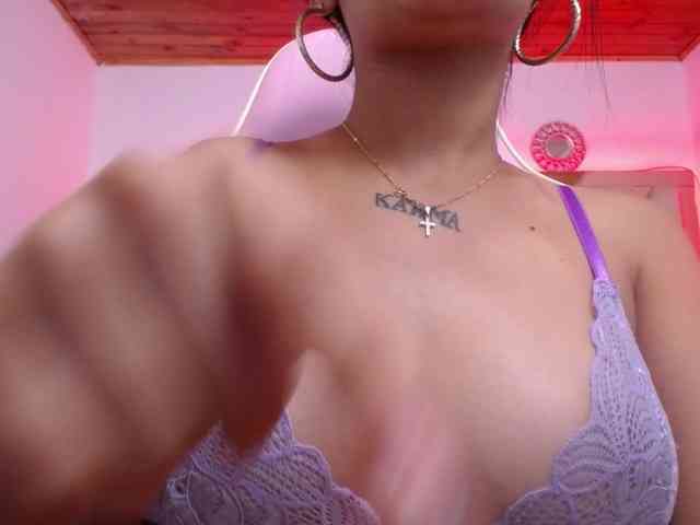 Kathemills235 webcam