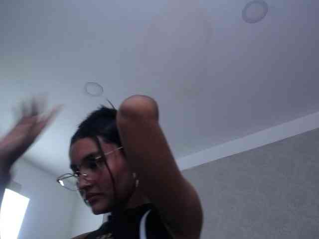 Kathemills235 webcam