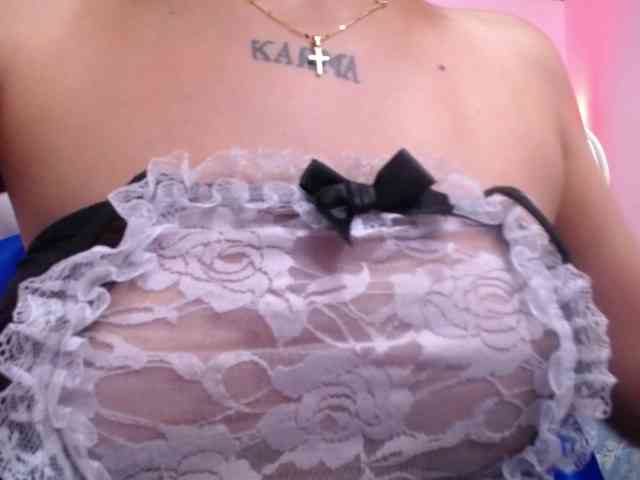 Kathemills235 webcam