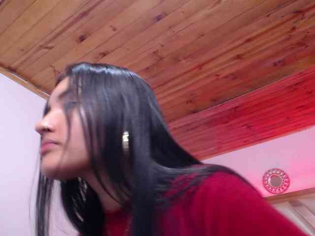 Kathemills235 webcam