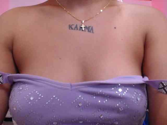 Kathemills235 webcam