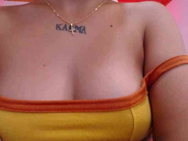Kathemills235 webcam
