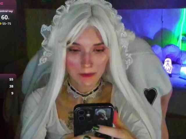 Elven1kiss webcam