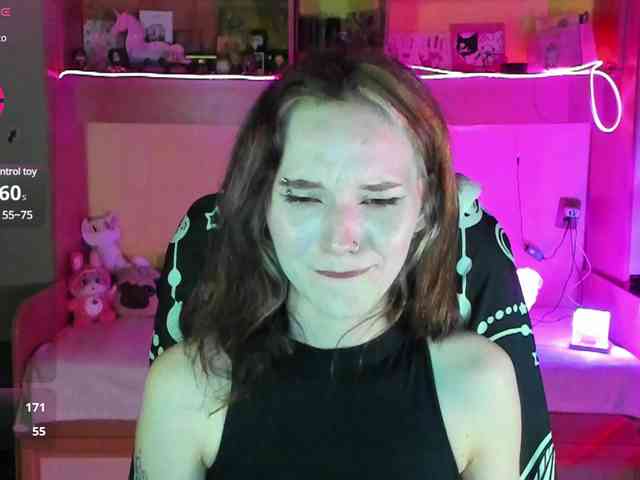 Elven1kiss webcam