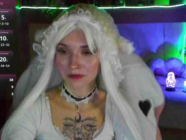 Elven1kiss webcam