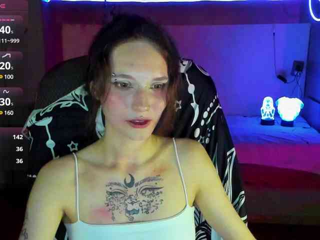 Elven1kiss webcam