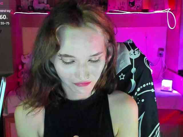 Elven1kiss webcam