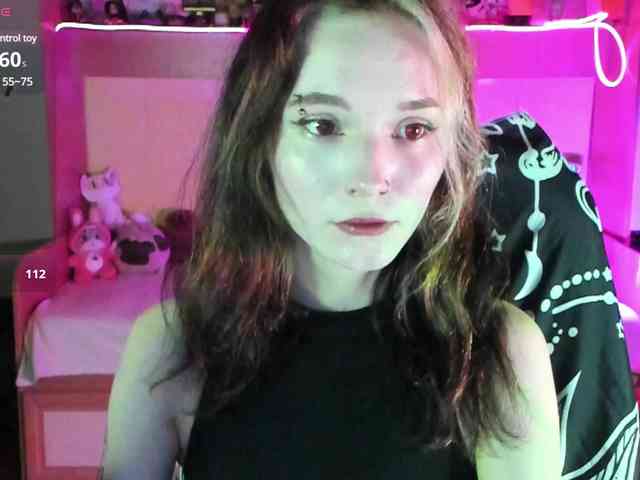 Elven1kiss webcam