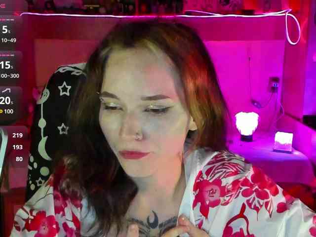 Elven1kiss webcam