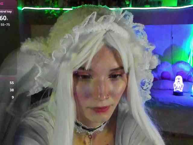Elven1kiss webcam