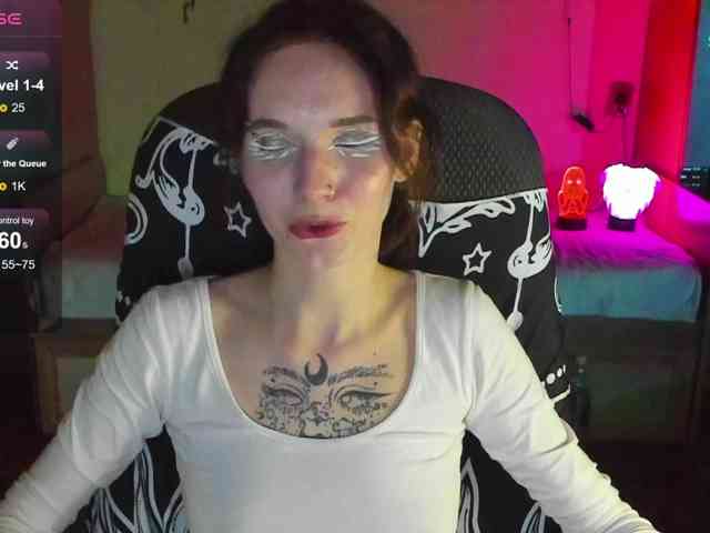 Elven1kiss webcam