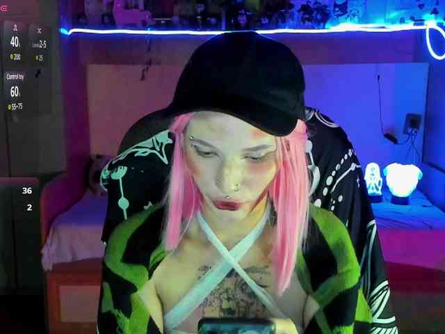 Elven1kiss webcam