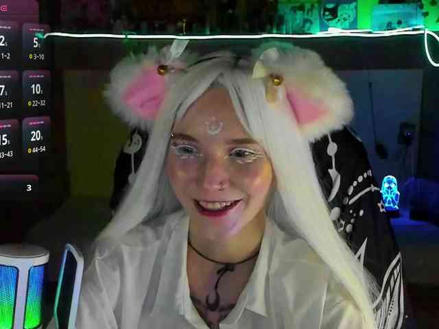 Elven1kiss webcam