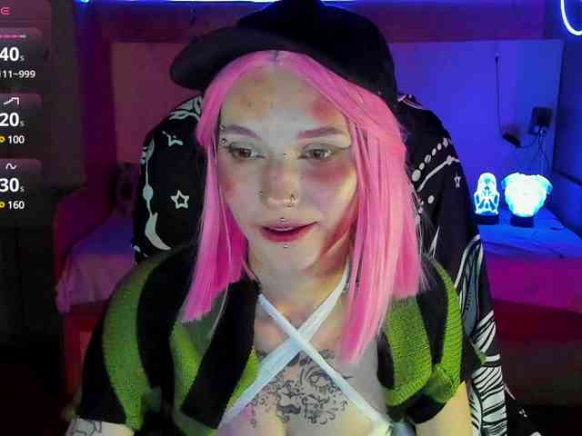 Elven1kiss webcam