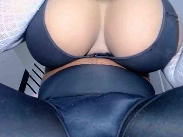 valentinabigcock Live Webcam on BongaCams