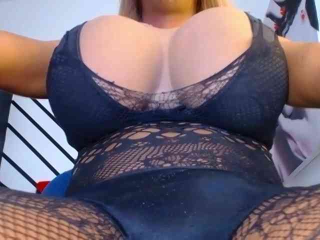 valentinabigcock