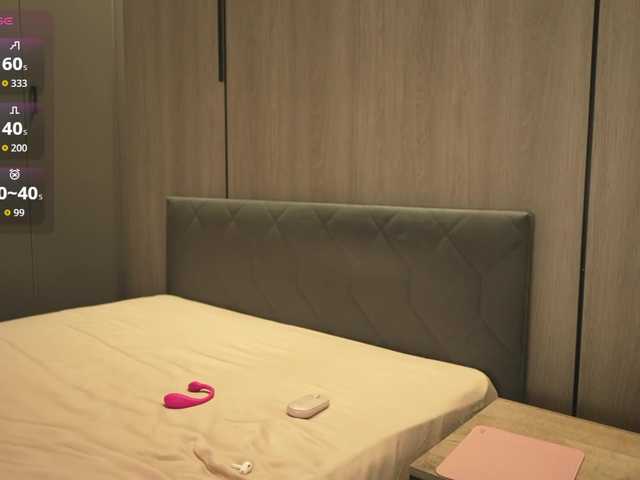 love4444's BongaCams show and profile