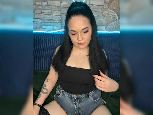 Melissa-Baby's BongaCams show and profile