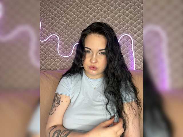 Melissa-Baby's BongaCams show and profile