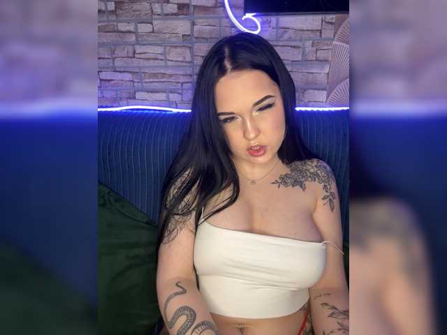 Melissa-Baby's BongaCams show and profile