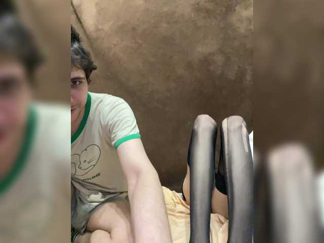 Emmalove13's BongaCams show and profile