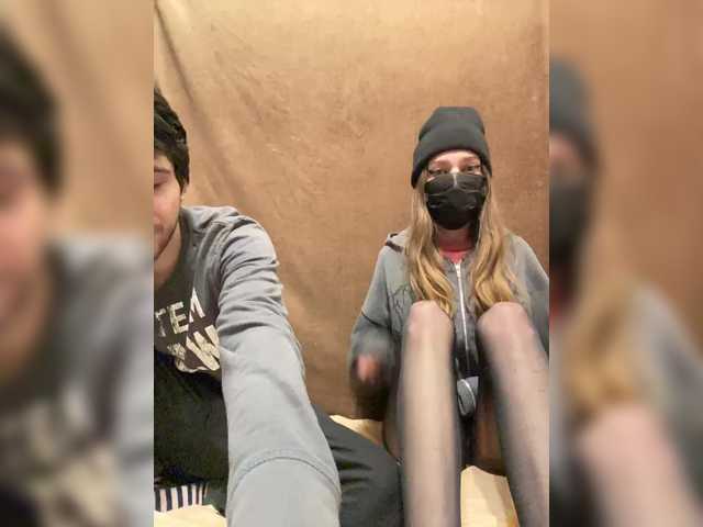 Emmalove13's BongaCams show and profile