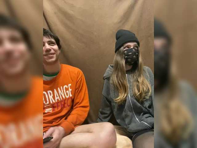 Emmalove13's BongaCams show and profile