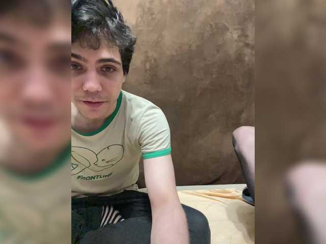 pan1c_ro0m999 preview