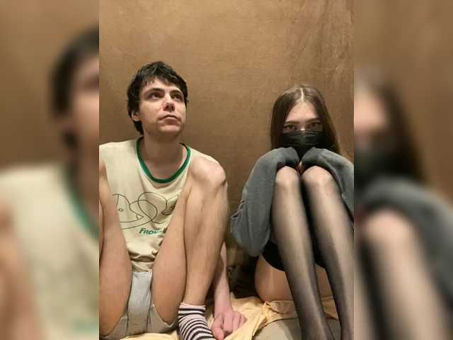 Emmalove13's BongaCams show and profile