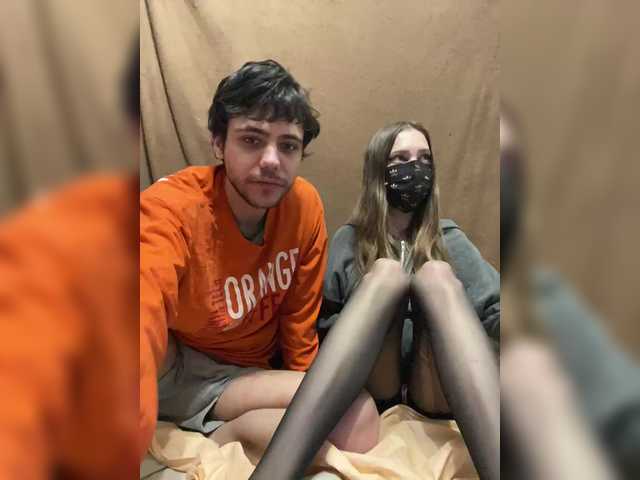 Emmalove13's BongaCams show and profile