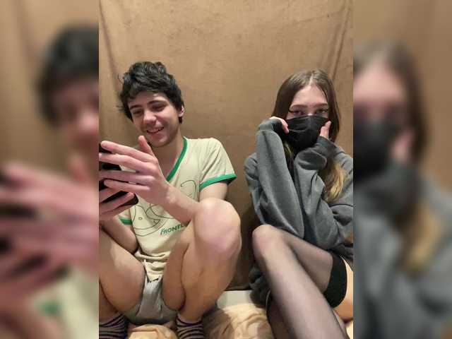 Emmalove13's BongaCams show and profile