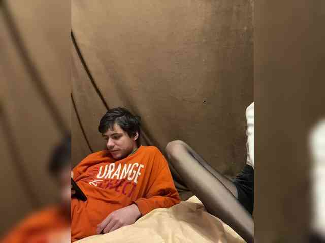 zaebokroom999 webcam