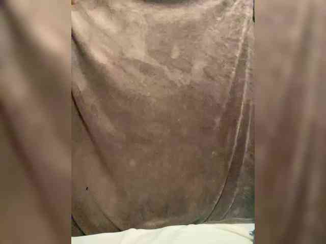 Love_tokens971 webcam